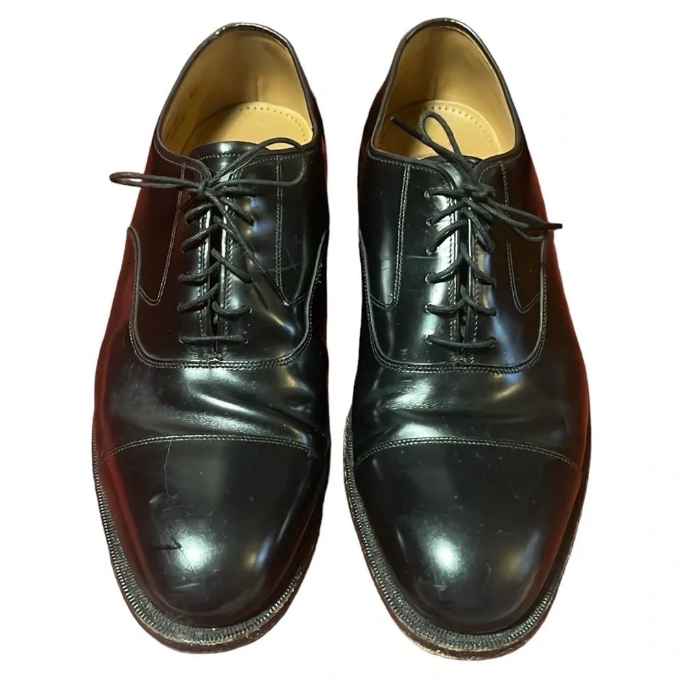 Johnston & Murphy Size 10 Black Dress Melton Cap Toe Shoes